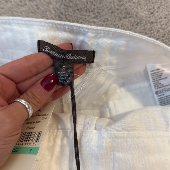 Tommy Bahama Two Palms Linen Shorts | Size 8 | White | NWT - Picture 2 of 6